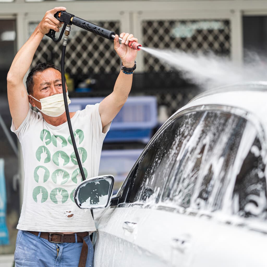 微笑工坊手工洗車服務
